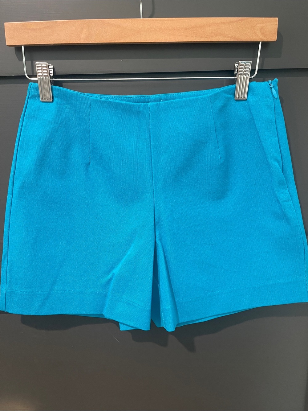Boston Proper Cotton Tailored High Waisted Shorts Size 2